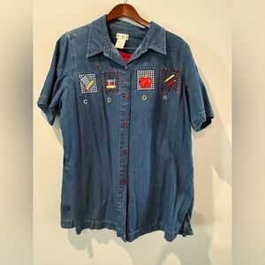 Denim Short Sleeve Shirt with Embroidered Patches Size 14w/16W
